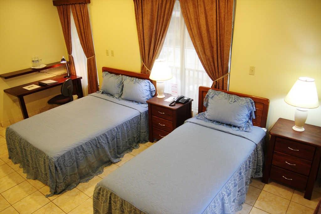 Hotel Mansion Teodolinda Managua Eksteriør billede